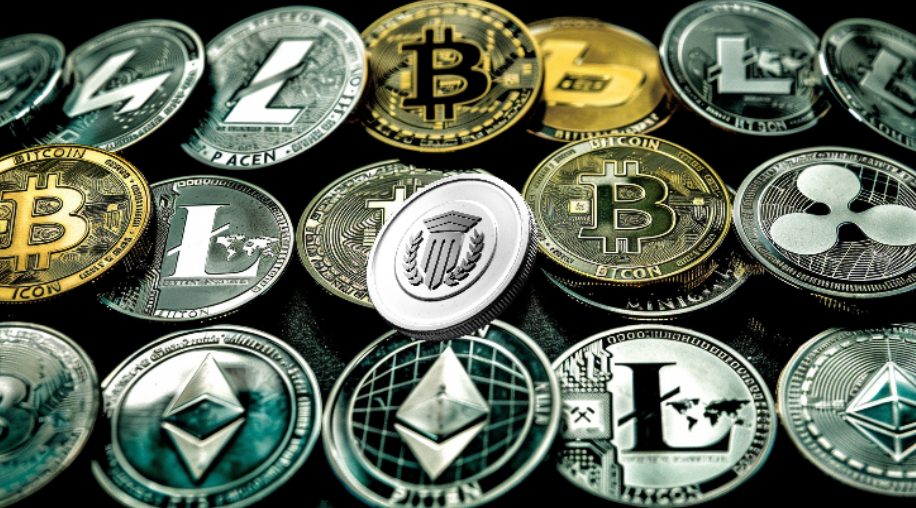 which-crypto-to-buy-after-memecoins-disappoint?-investors-eye-$0.035-altcoin-before-$2-mark